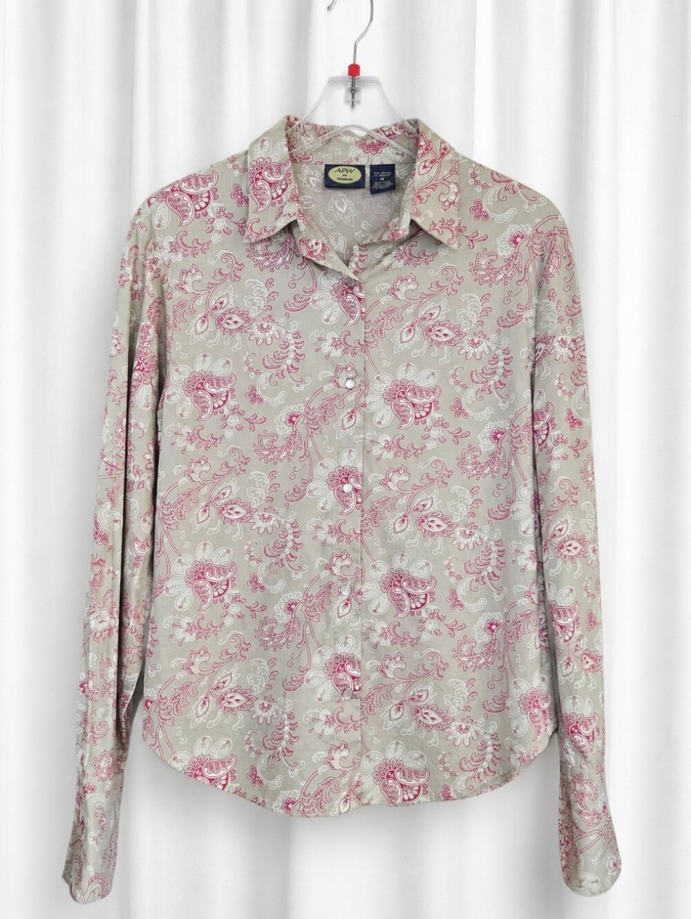 APW Vintage Equestrian Beige Pink Paisley Pealized Snap Front Long Sleeve Blouse